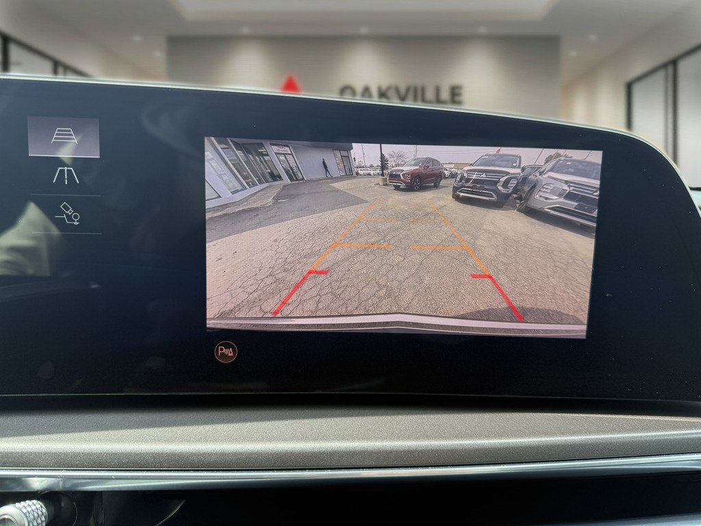 2024 Cadillac LYRIQ TECH   AWD   ELECTRIC   PANO   NAV   BU CAM in Oakville, Ontario - 18 - w1024h768px