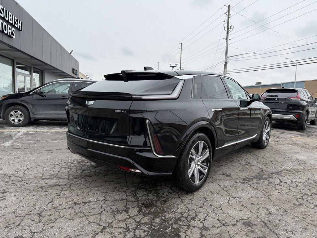 2024 Cadillac LYRIQ 600 E4   TECH   AWD   ELECTRIC   CLEAN CARFAX in Oakville, Ontario - 8 - w1024h768px