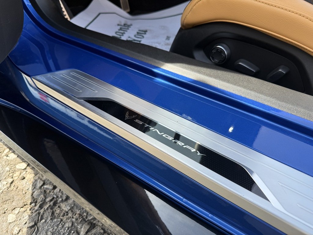 2023 Chevrolet Corvette STINGRAY   3 LT   BOSE   70TH ANNIVERSARY in Oakville, Ontario - 20 - w1024h768px