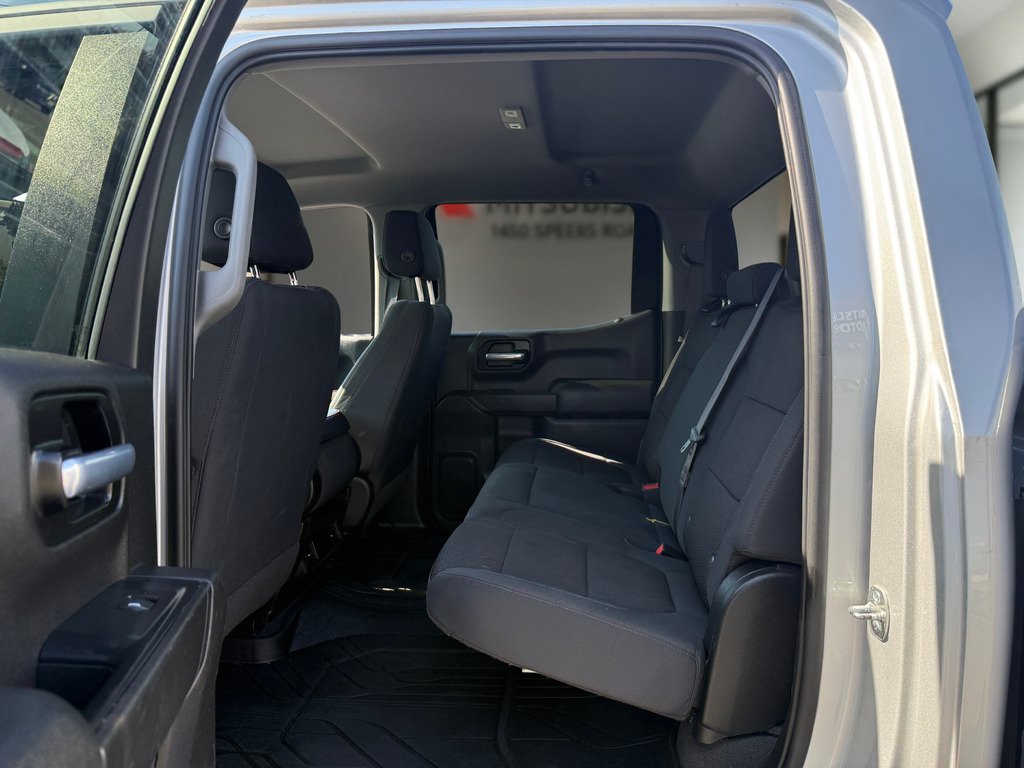 2021 Chevrolet Silverado 1500 4WD   CREW CAB   CUSTOM   BU CAM in Oakville, Ontario - 20 - w1024h768px