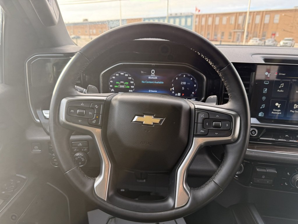 2023 Chevrolet Silverado 1500 4WD   CREW CAB   LT   Z71   5.3L   CARPLAY in Oakville, Ontario - 14 - w1024h768px