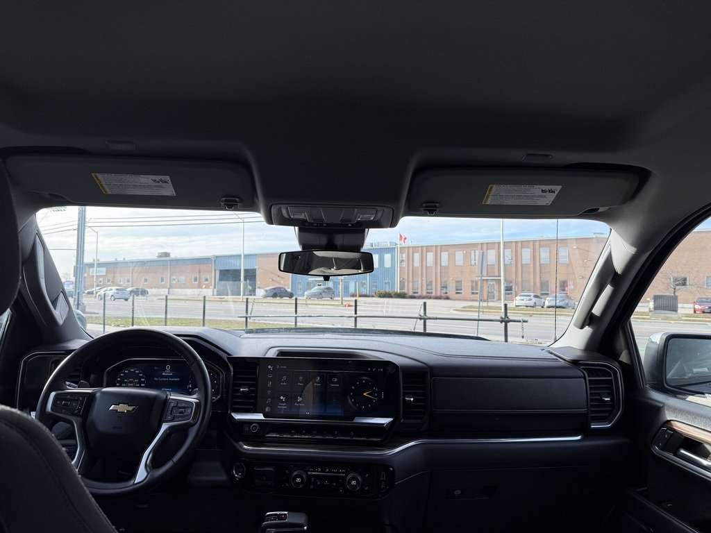 2023 Chevrolet Silverado 1500 4WD   CREW CAB   LT   Z71   5.3L   CARPLAY in Oakville, Ontario - 18 - w1024h768px