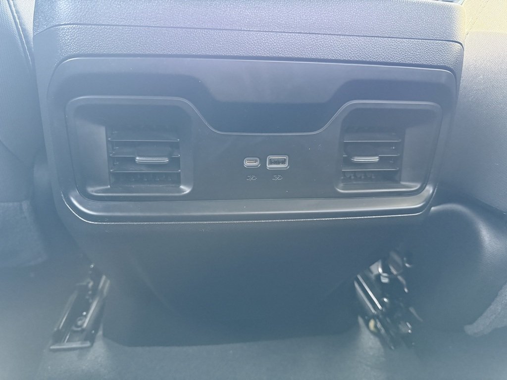 2023 Chevrolet Silverado 1500 4WD   CREW CAB   LT   Z71   5.3L   CARPLAY in Oakville, Ontario - 19 - w1024h768px