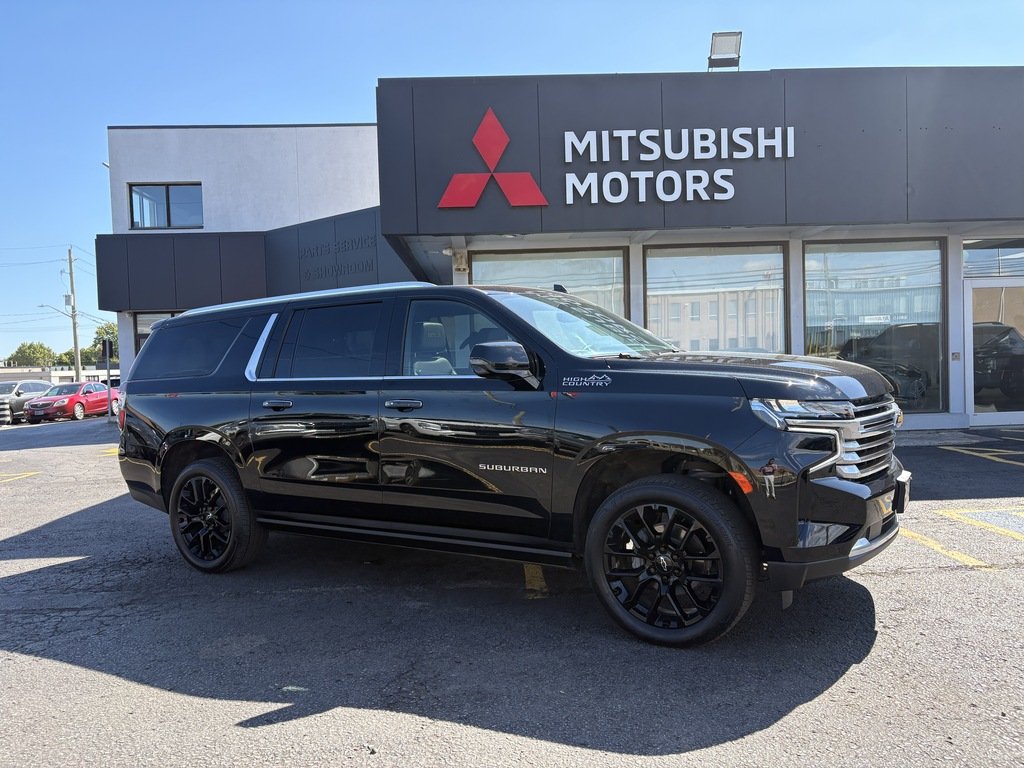 2023 Chevrolet Suburban 4WD   HIGH COUNTRY   PWR RUNNING BOARD   HUD in Oakville, Ontario - 2 - w1024h768px