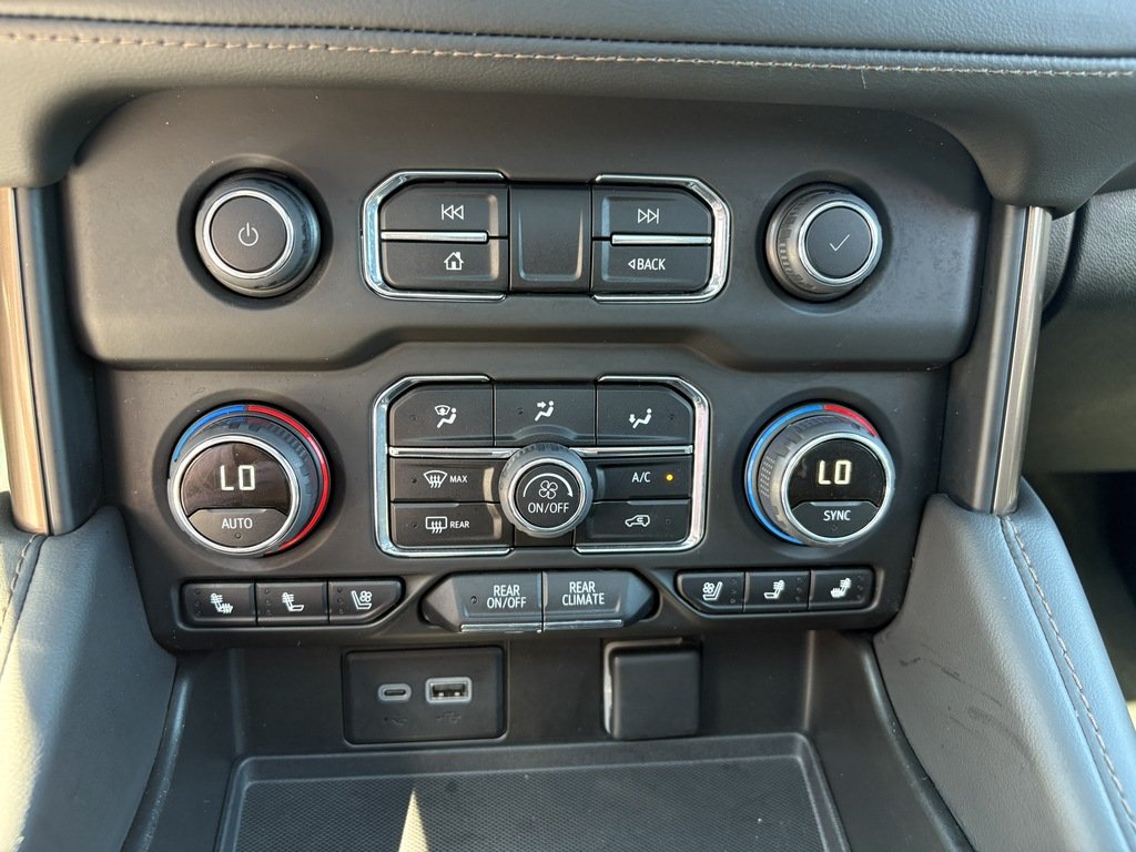 2023 Chevrolet Suburban 4WD   HIGH COUNTRY   PWR RUNNING BOARD   HUD in Oakville, Ontario - 21 - w1024h768px