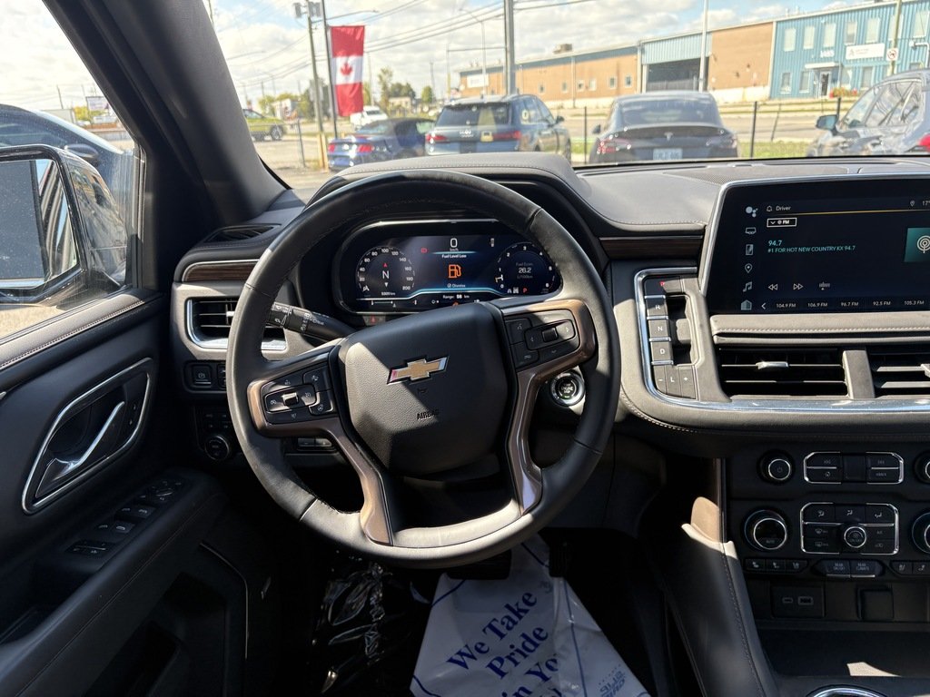 2023 Chevrolet Suburban 4WD   HIGH COUNTRY   PWR RUNNING BOARD   HUD in Oakville, Ontario - 16 - w1024h768px