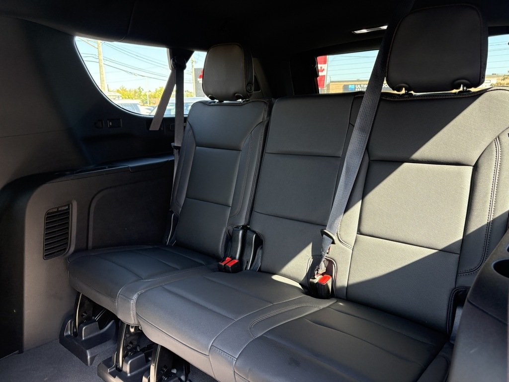 2023 Chevrolet Suburban HIGH COUNTRY   7 PASS   BOSE   360 CAM   PANO ROOF in Oakville, Ontario - 25 - w1024h768px