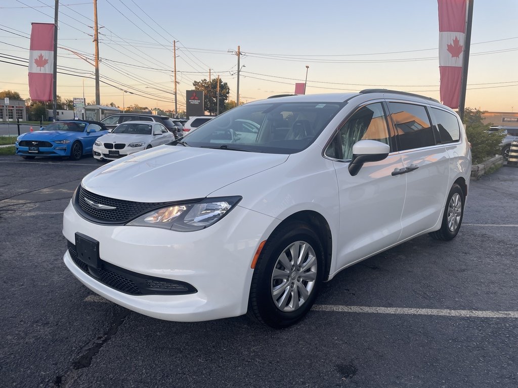 2021 Chrysler Grand Caravan SE   7 PASSENGER   BU CAM   CRUISE   U CONNECT in Oakville, Ontario - 4 - w1024h768px