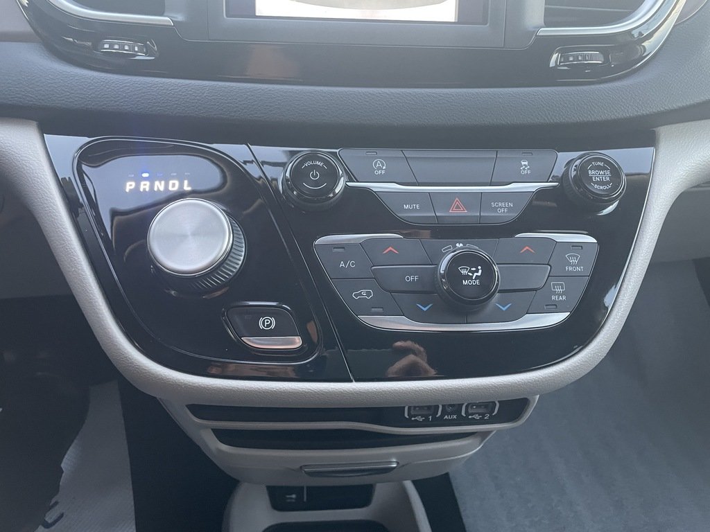 2021 Chrysler Grand Caravan SE   7 PASSENGER   BU CAM   CRUISE   U CONNECT in Oakville, Ontario - 18 - w1024h768px