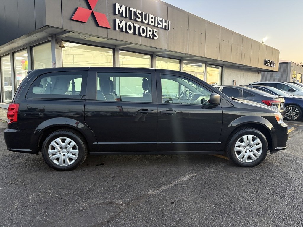 2018 Dodge Grand Caravan CVP   7 PASS   BU CAM   CLEAN CARFAX in Oakville, Ontario - 9 - w1024h768px