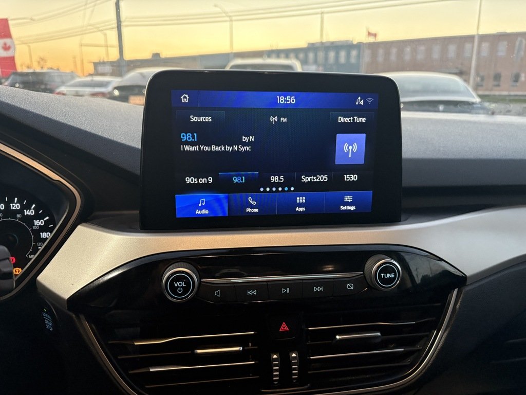 2022 Ford Escape SE AWD in Oakville, Ontario - 17 - w1024h768px