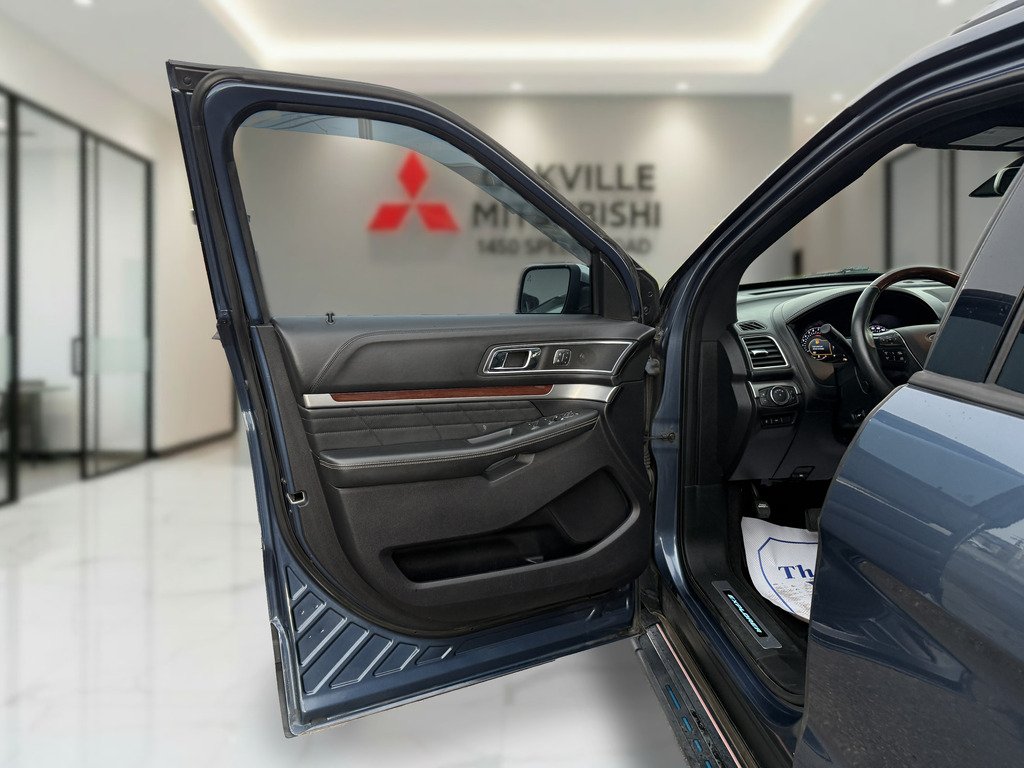 2019 Ford Explorer PLATINUM   4WD   LEATHER   PANO   HTD/VNT in Oakville, Ontario - 10 - w1024h768px