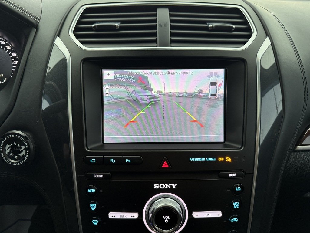2019 Ford Explorer PLATINUM   4WD   LEATHER   PANO   HTD/VNT in Oakville, Ontario - 18 - w1024h768px