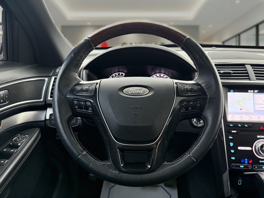 2019 Ford Explorer PLATINUM   4WD   LEATHER   PANO   HTD/VNT in Oakville, Ontario - 14 - w1024h768px