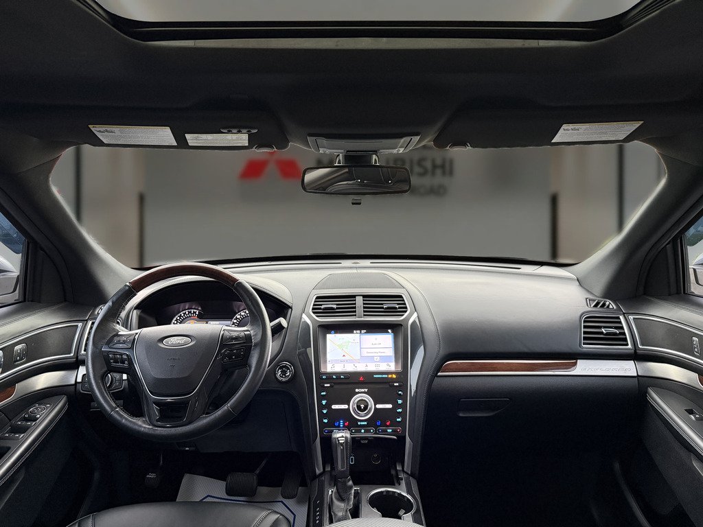 2019 Ford Explorer PLATINUM   4WD   LEATHER   PANO   HTD/VNT in Oakville, Ontario - 13 - w1024h768px