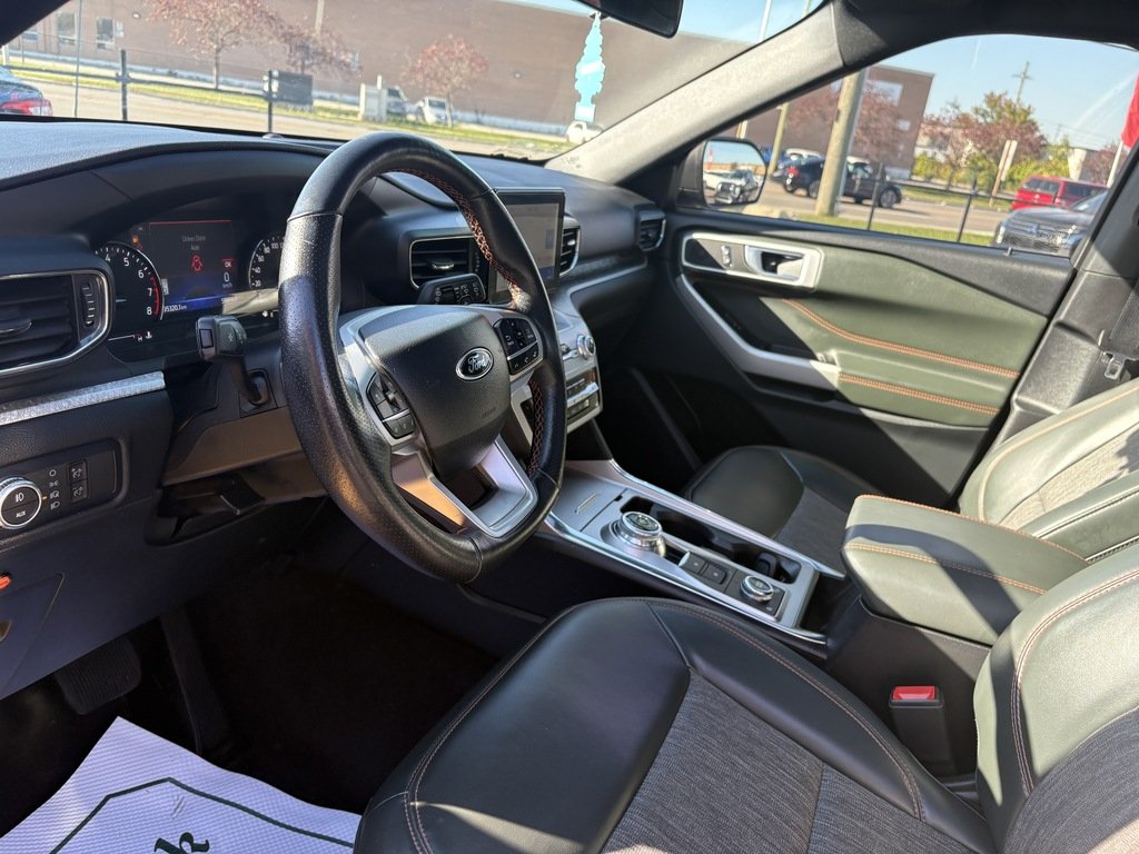 2022 Ford Explorer TIMBERLINE   7 PASS   CPTN CHAIRS   PANO   NAV in Oakville, Ontario - 13 - w1024h768px