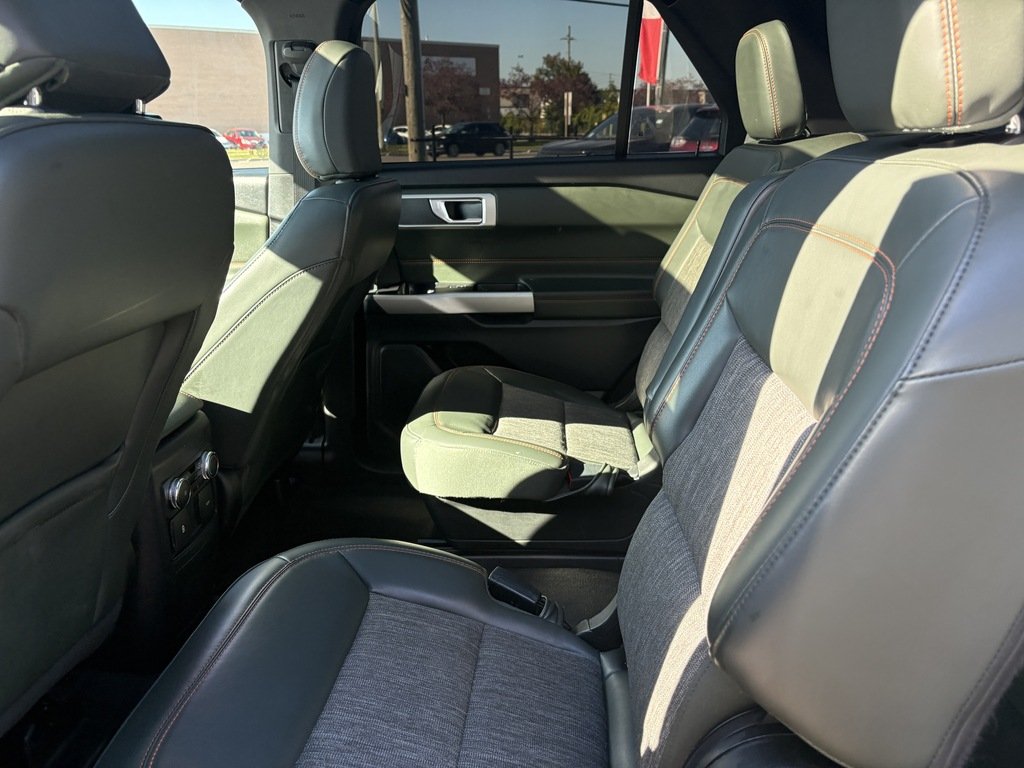 2022 Ford Explorer TIMBERLINE   7 PASS   CPTN CHAIRS   PANO   NAV in Oakville, Ontario - 23 - w1024h768px