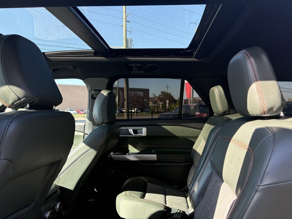 2022 Ford Explorer TIMBERLINE   7 PASS   CPTN CHAIRS   PANO   NAV in Oakville, Ontario - 22 - w1024h768px