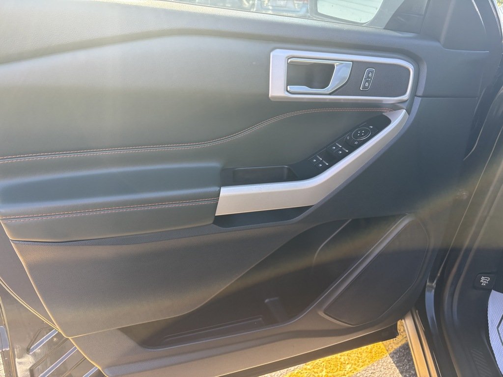 2022 Ford Explorer TIMBERLINE   7 PASS   CPTN CHAIRS   PANO   NAV in Oakville, Ontario - 10 - w1024h768px