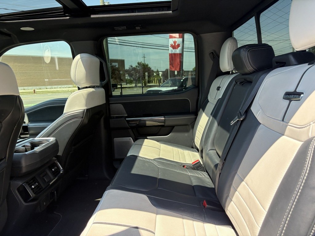 2022 Ford F-150 Lightning PLATINUM   4WD   LTHR   CALL TO BOOK APPOINTMENT in Oakville, Ontario - 14 - w1024h768px