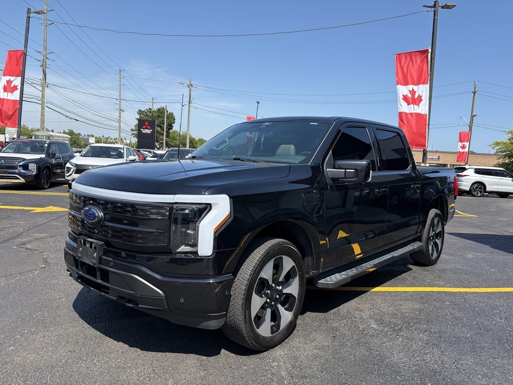 2022 Ford F-150 Lightning PLATINUM   4WD   LTHR   CALL TO BOOK APPOINTMENT in Oakville, Ontario - 4 - w1024h768px