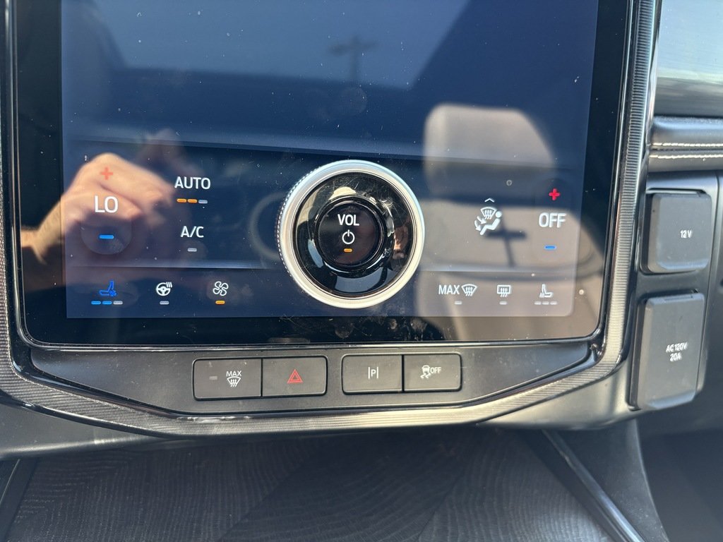 2022 Ford F-150 Lightning PLATINUM   4WD   LTHR   CALL TO BOOK APPOINTMENT in Oakville, Ontario - 23 - w1024h768px