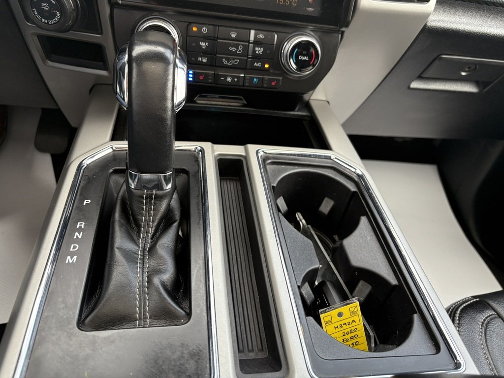 2020 Ford F-150 LARIAT   4WD   SUPERCREW   PANO   LTHR   HTD/VNT in Oakville, Ontario - 20 - w1024h768px
