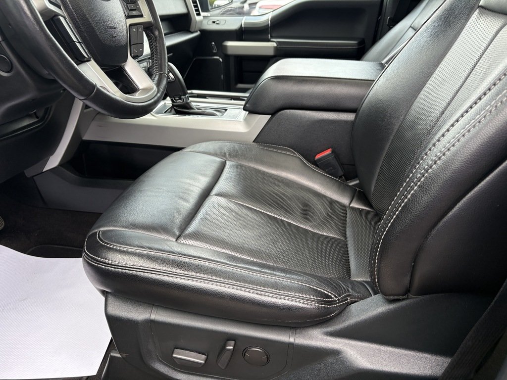 2020 Ford F-150 LARIAT   4WD   SUPERCREW   PANO   LTHR   HTD/VNT in Oakville, Ontario - 13 - w1024h768px