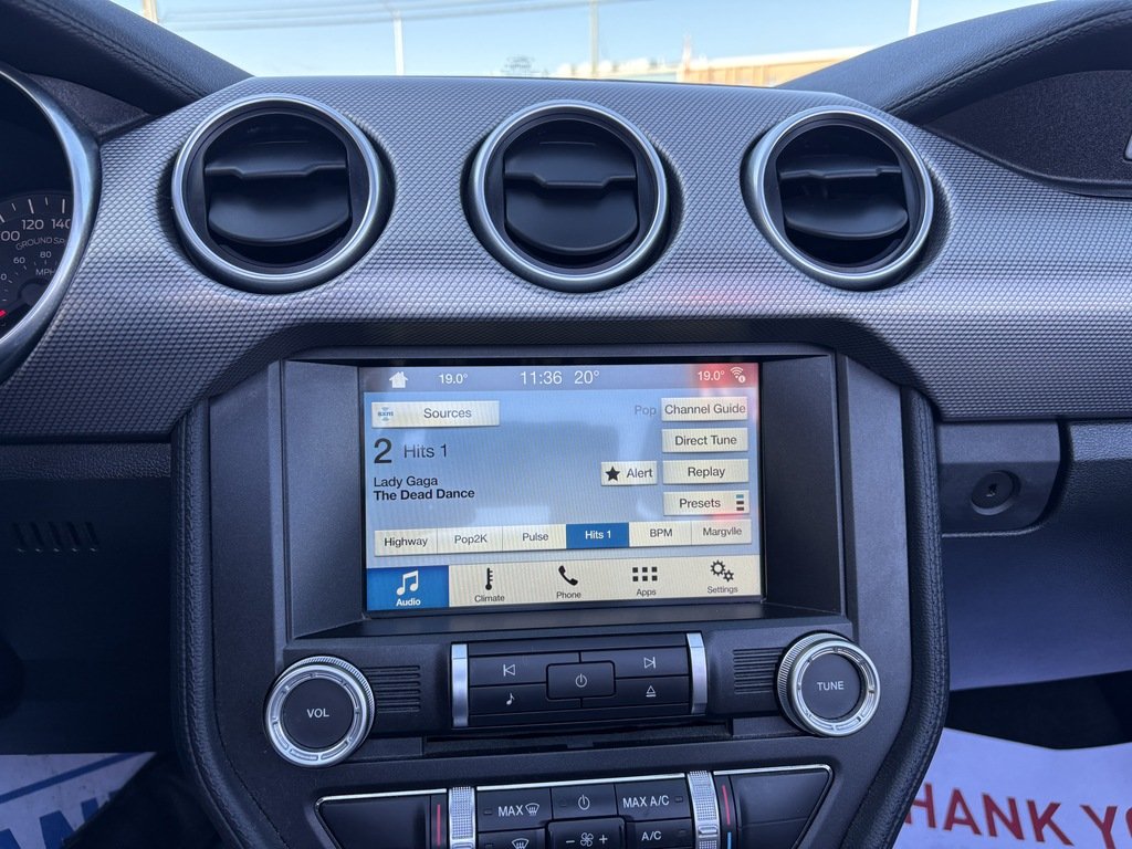 2018 Ford Mustang CONVERTIBLE   AUTO   CARPLAY   HTD SEATS in Oakville, Ontario - 16 - w1024h768px