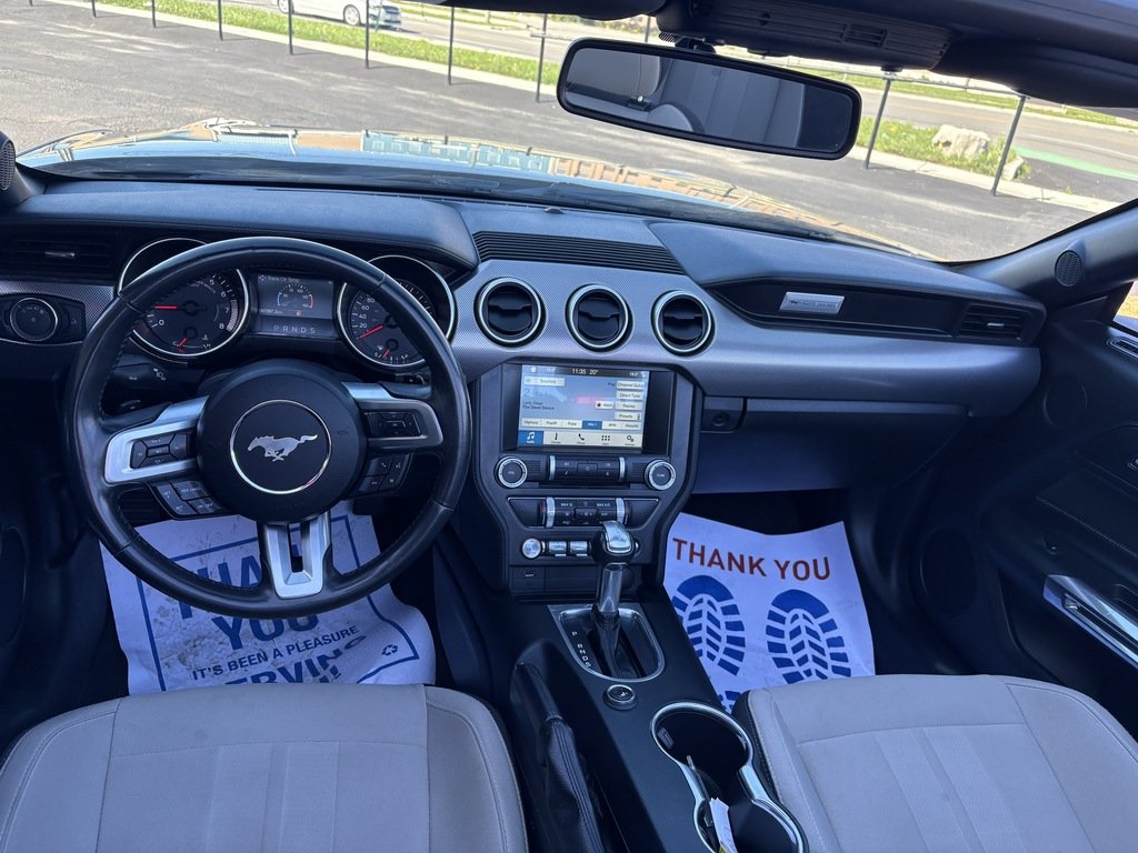 2018 Ford Mustang CONVERTIBLE   AUTO   CARPLAY   HTD SEATS in Oakville, Ontario - 21 - w1024h768px