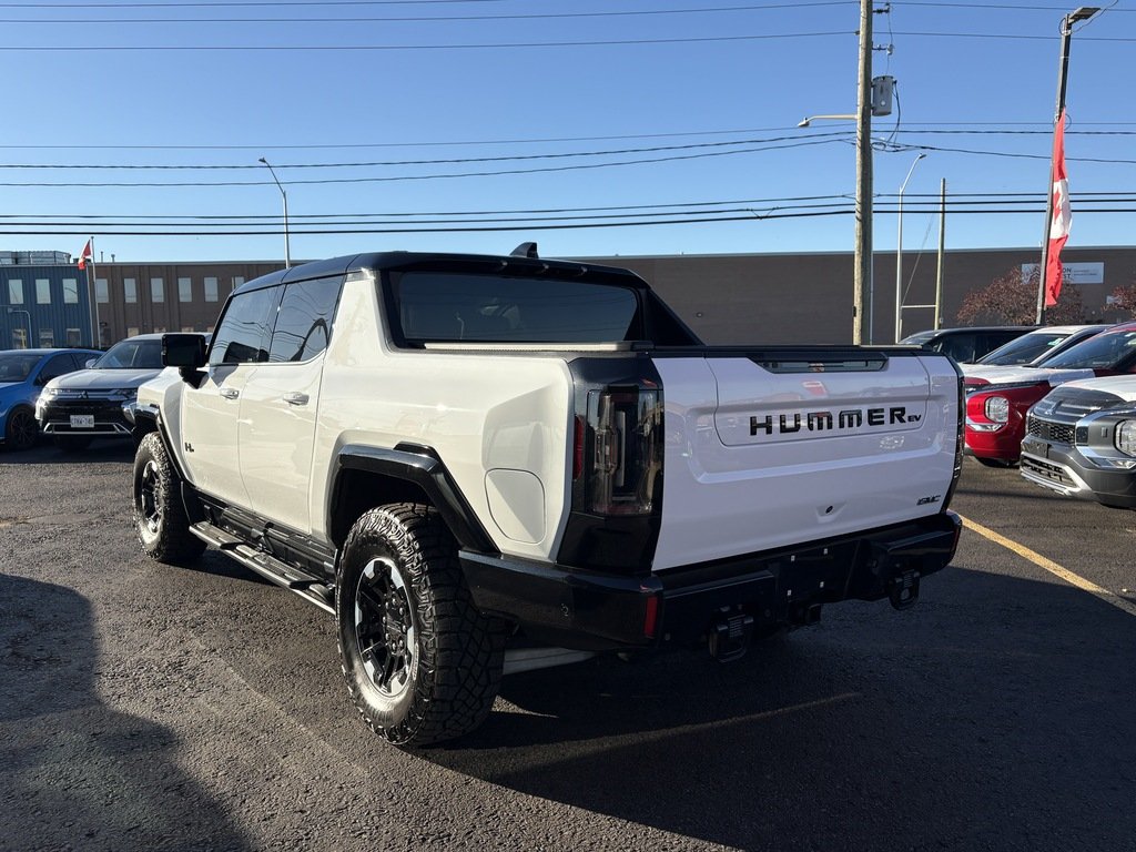 2024 GMC HUMMER EV Pickup E4WD   CREW CAB   2X   ELECTRIC   CLEAN CARFAX in Oakville, Ontario - 6 - w1024h768px