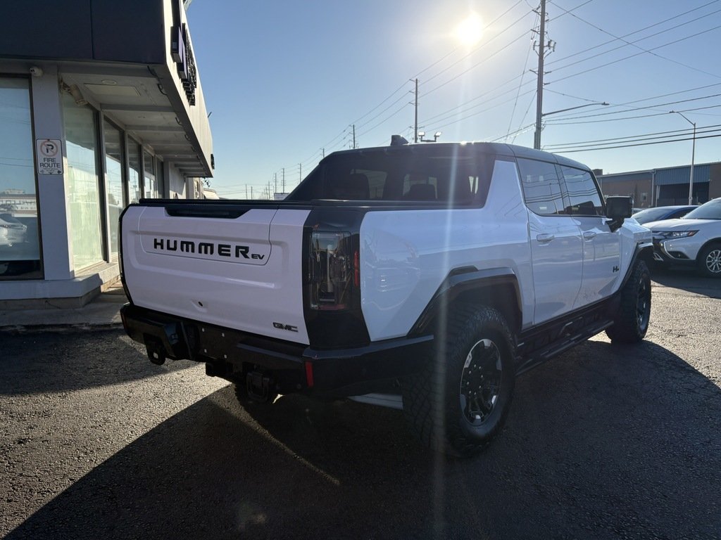 2024 GMC HUMMER EV Pickup E4WD   CREW CAB   2X   ELECTRIC   CLEAN CARFAX in Oakville, Ontario - 8 - w1024h768px