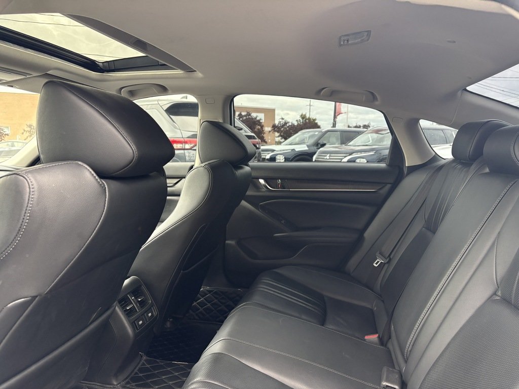 2022 Honda Accord Hybrid TOURNING   LTHR   ROOF   HUD   NAVI   BU CAM in Oakville, Ontario - 22 - w1024h768px