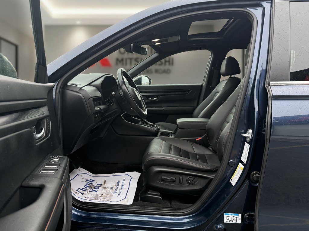 2024 Honda CR-V Hybrid EX-L   AWD   LEATHER   SUNROOF   HTD SEATS in Oakville, Ontario - 11 - w1024h768px