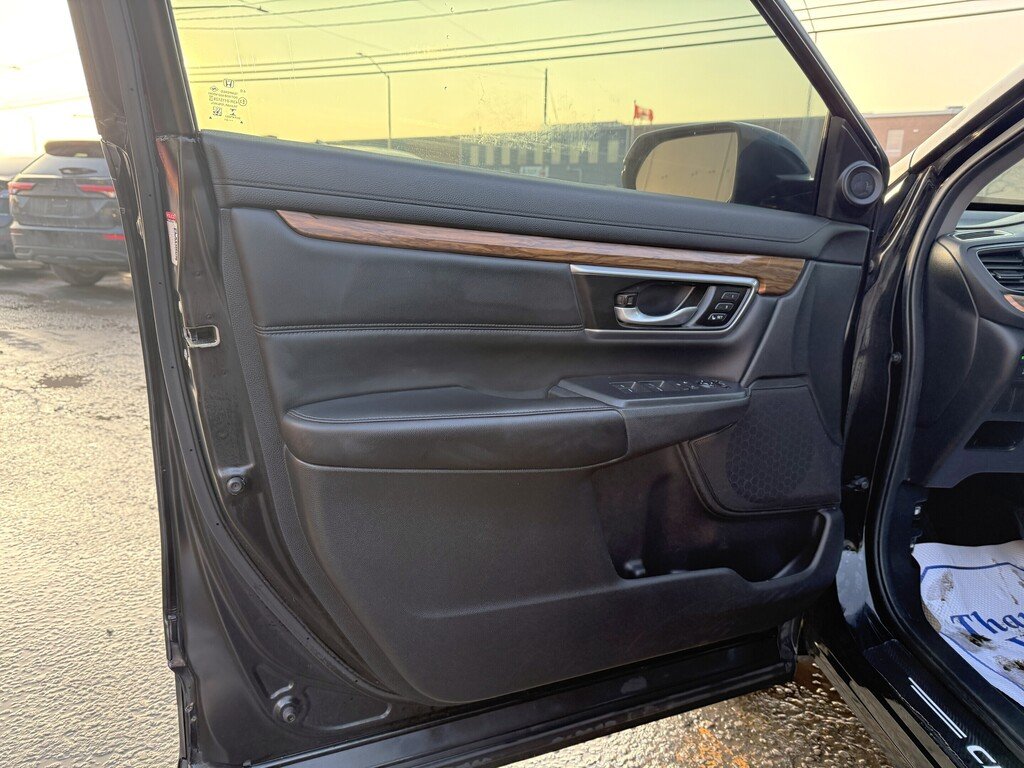 2021 Honda CR-V EX-L 4WD in Oakville, Ontario - 10 - w1024h768px
