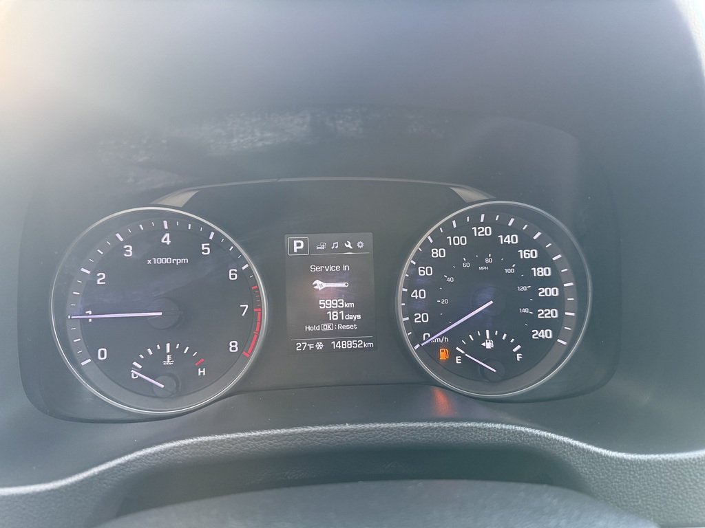 2017 Hyundai Elantra SUNROOF   AUTO   BU CAM   CARPLAY   HTD STEER in Oakville, Ontario - 13 - w1024h768px