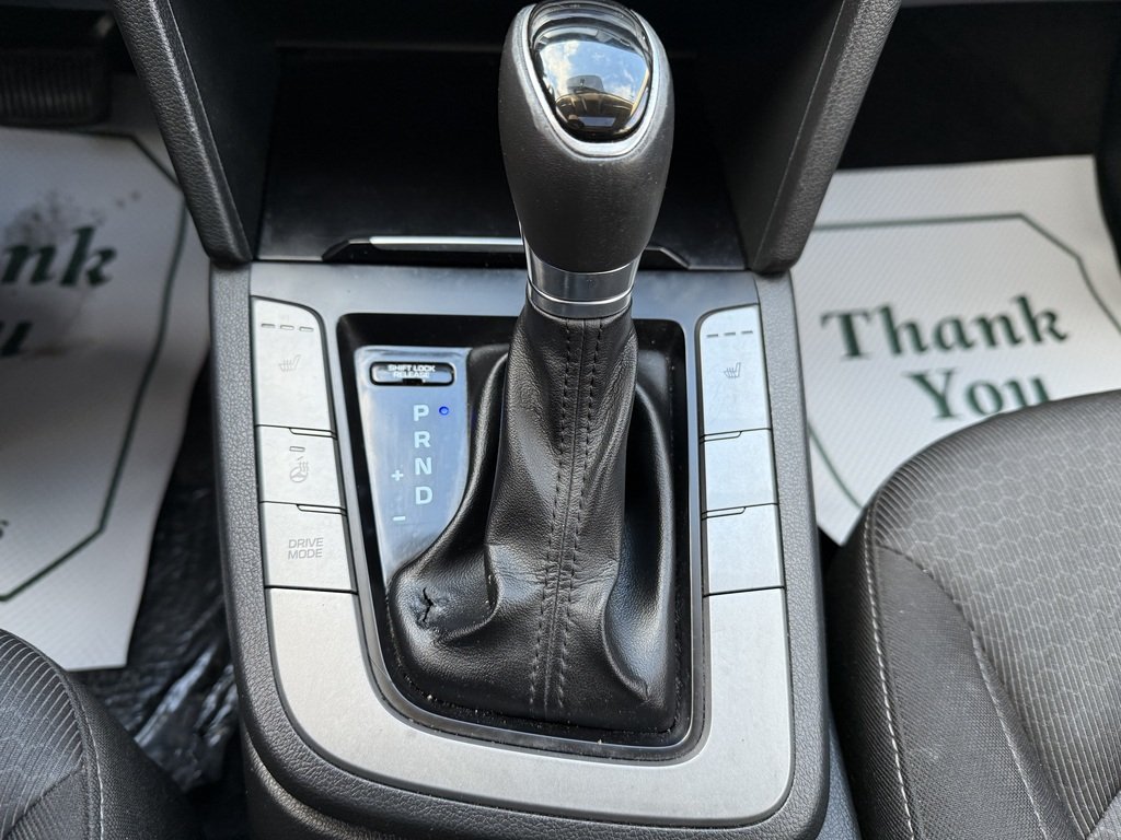 2017 Hyundai Elantra SUNROOF   AUTO   BU CAM   CARPLAY   HTD STEER in Oakville, Ontario - 18 - w1024h768px