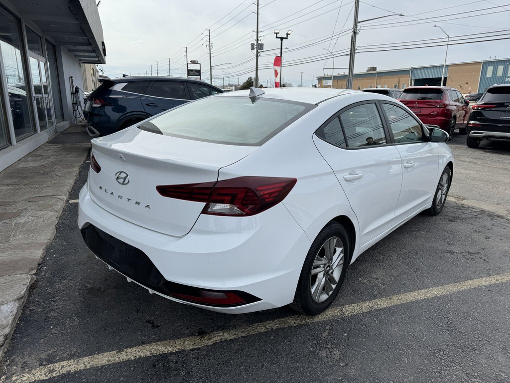 Oakville Mitsubishi in Oakville | 2020 Hyundai Elantra Preferred IVT ...