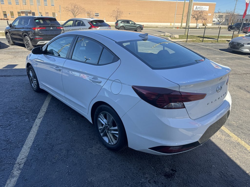 2020  Elantra Preferred IVT   CARPLAY   HTD SEATS   HTD STEER in Oakville, Ontario - 6 - w1024h768px