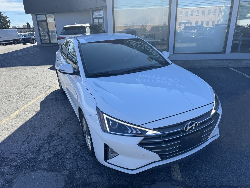 2020  Elantra Preferred IVT   CARPLAY   HTD SEATS   HTD STEER in Oakville, Ontario - 2 - w1024h768px