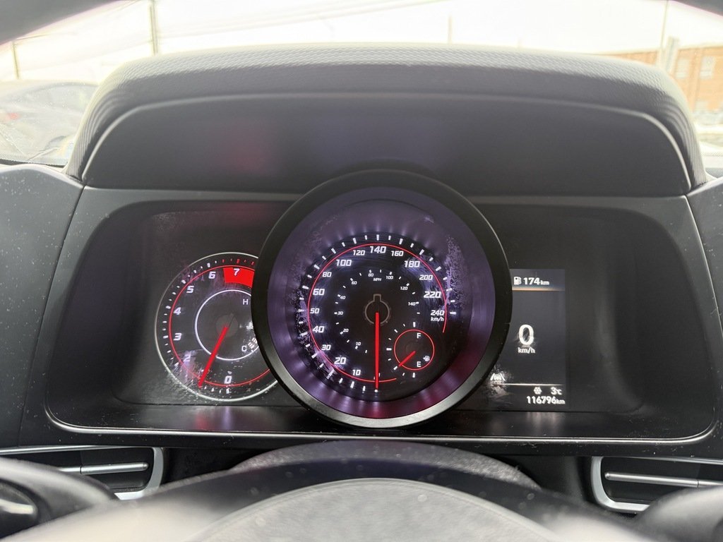 2021 Hyundai Elantra Essential IVT in Oakville, Ontario - 13 - w1024h768px