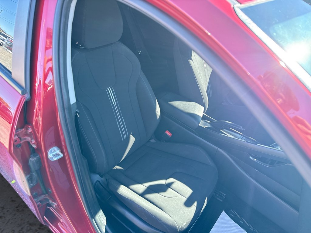 2021 Hyundai ELANTRA Preferred in Oakville, Ontario - 24 - w1024h768px