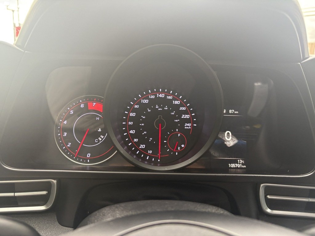 2022 Hyundai Elantra Essential IVT in Oakville, Ontario - 13 - w1024h768px