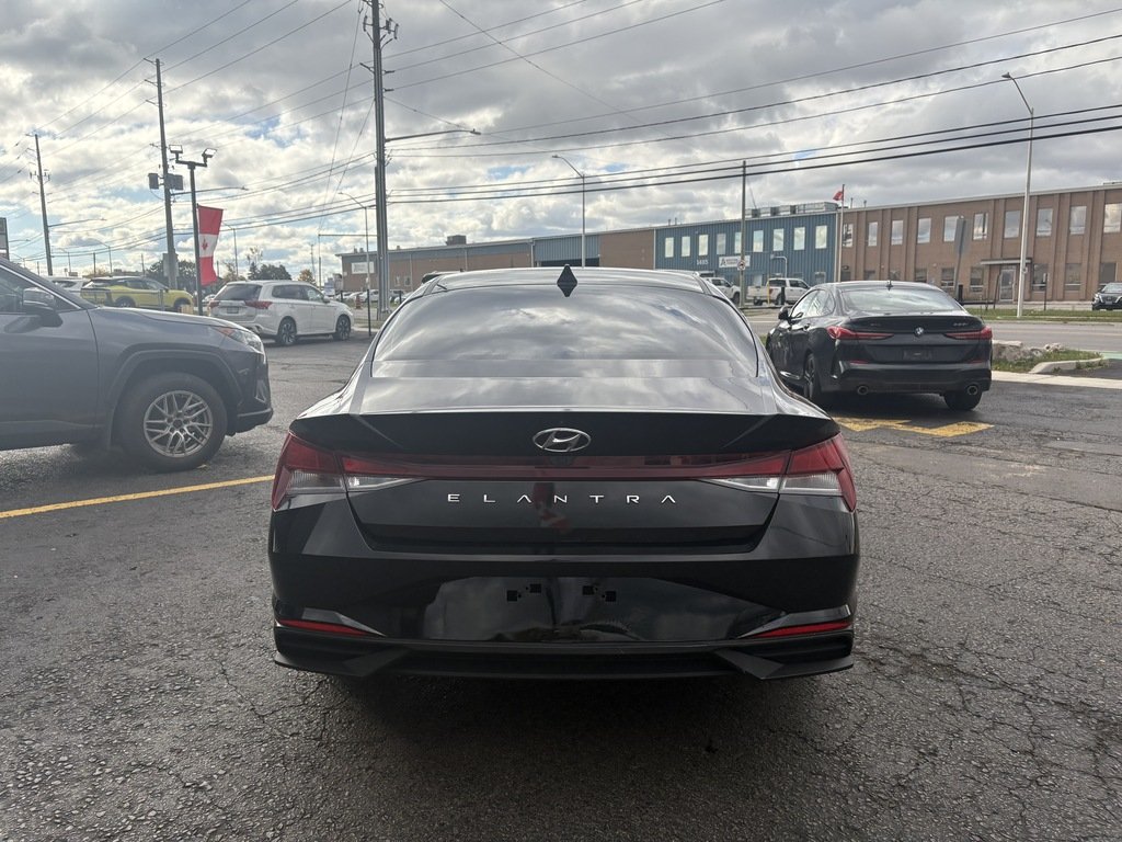 2022 Hyundai Elantra PREFERRED   SUNROOF   CARPLAY   BLIND SPOT in Oakville, Ontario - 7 - w1024h768px
