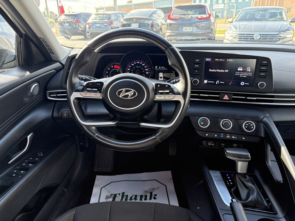 2023 Hyundai Elantra PREFERRED   AUTO   HTD SEATS/STEERING   CARPLAY in Oakville, Ontario - 14 - w1024h768px