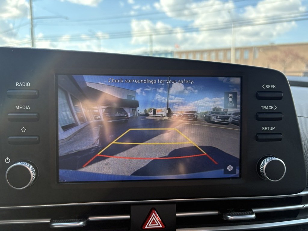 2023 Hyundai Elantra PREFERRED   AUTO   HTD SEATS/STEERING   CARPLAY in Oakville, Ontario - 15 - w1024h768px