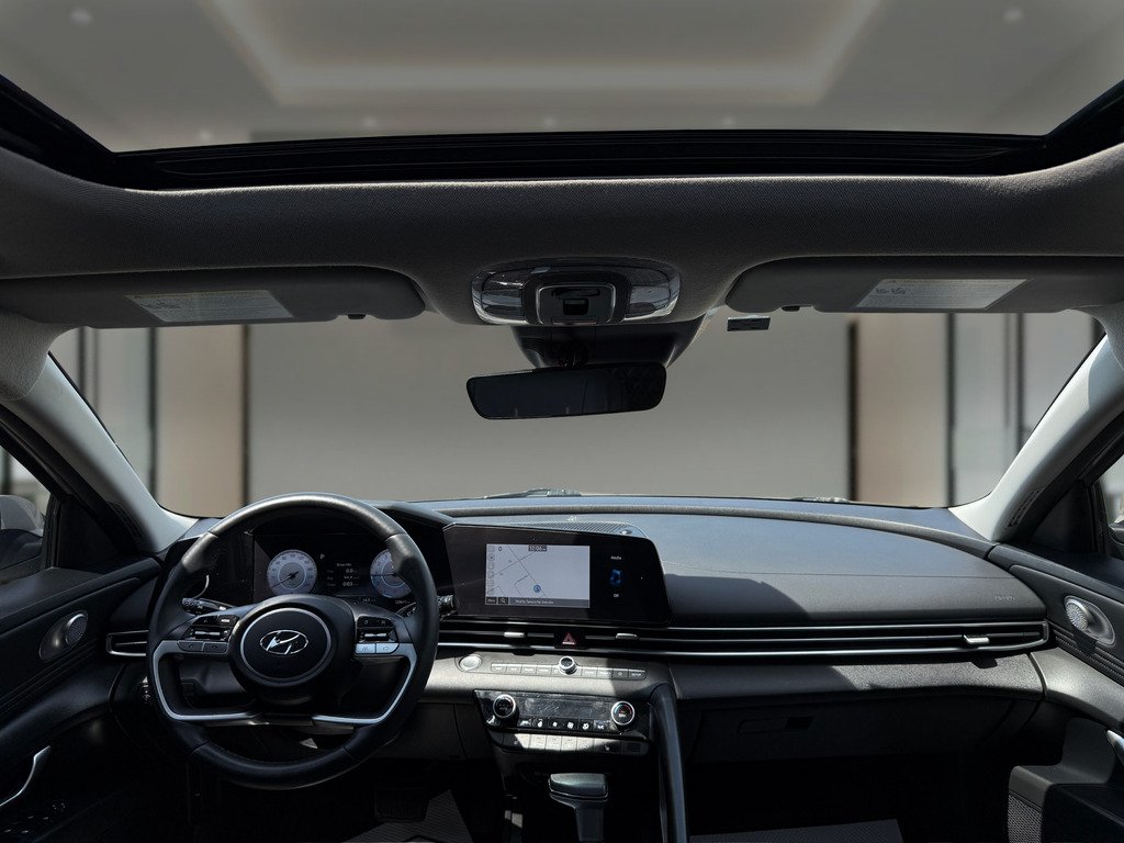 2023 Hyundai Elantra PREFERRED   SUNROOF   HTD SEATS   CARPLAY in Oakville, Ontario - 13 - w1024h768px