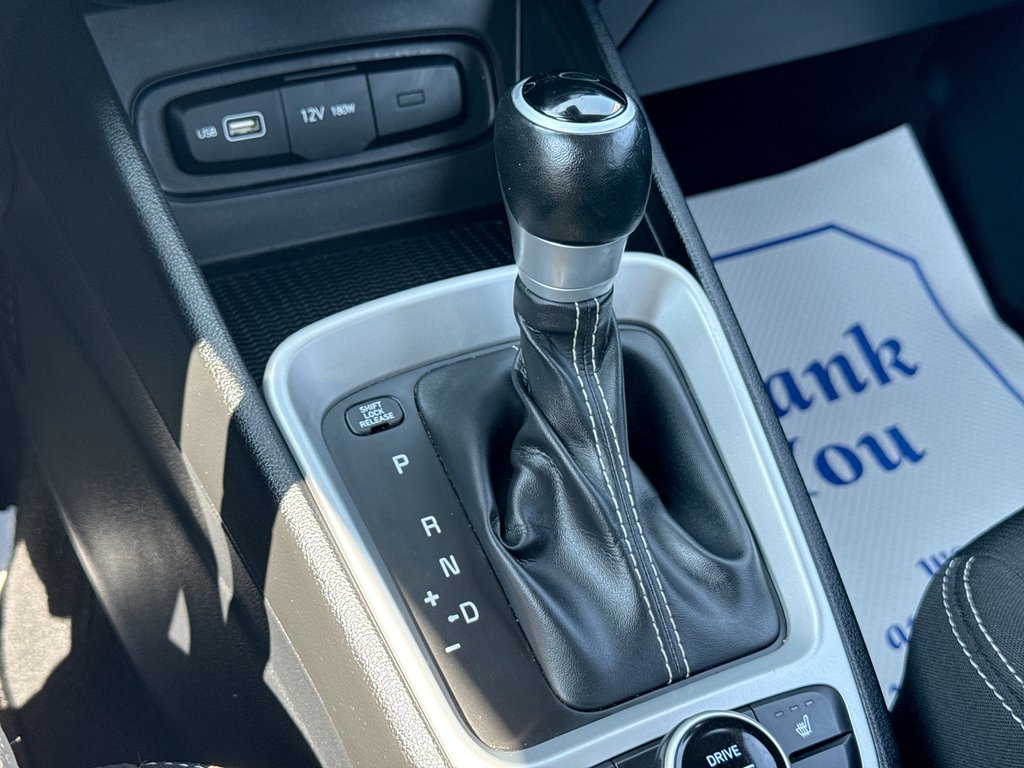 2022 Hyundai Venue Preferred in Oakville, Ontario - 21 - w1024h768px
