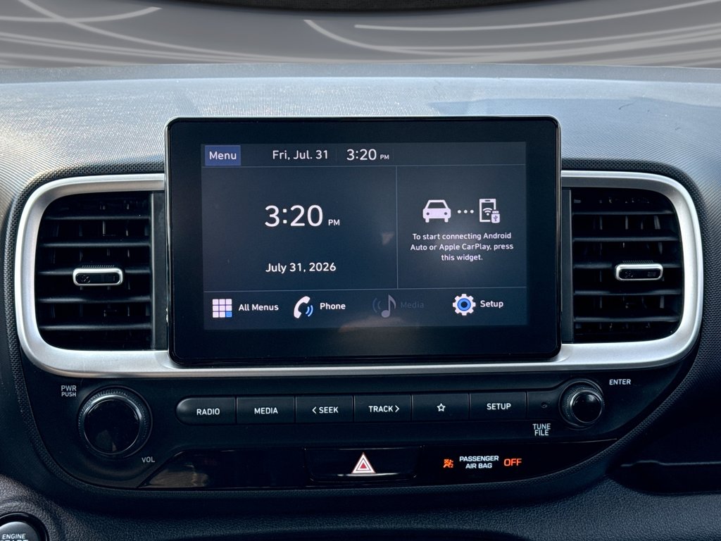 2022 Hyundai Venue Preferred in Oakville, Ontario - 12 - w1024h768px