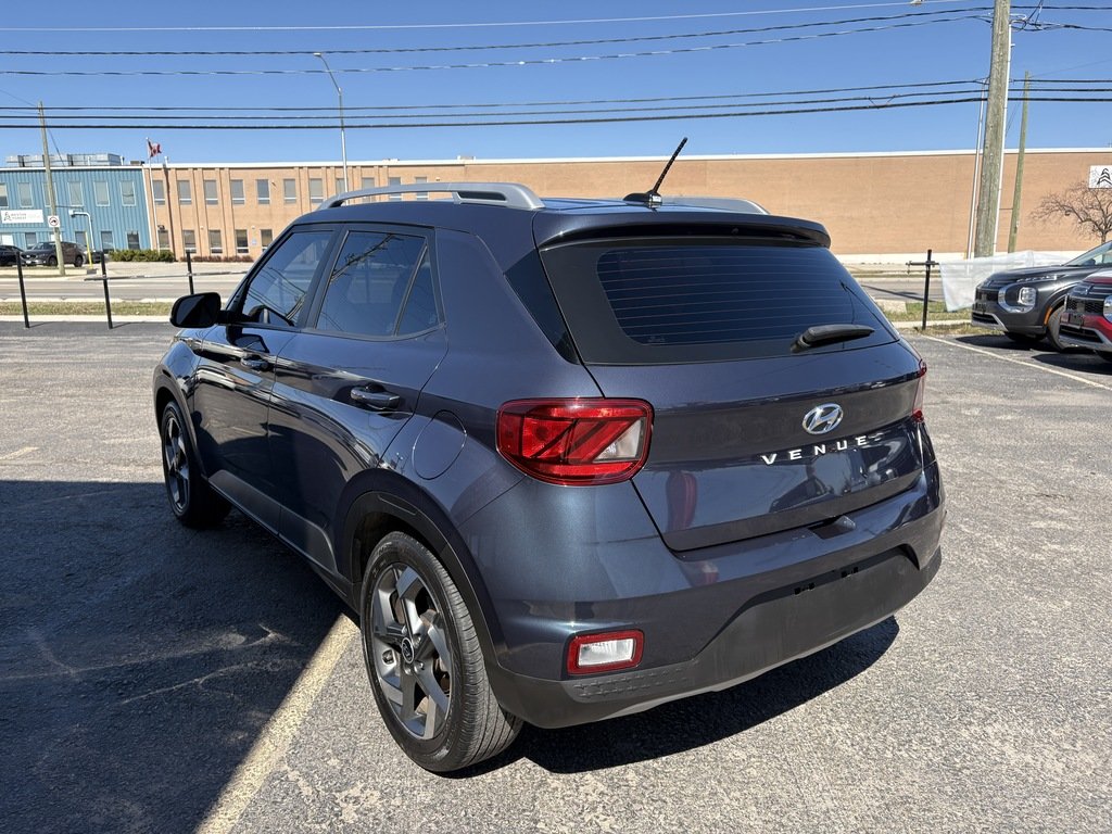 2023 Hyundai Venue ULTIMATE   DENIM INTERIOR   SUNROOF   CARPLAY in Oakville, Ontario - 6 - w1024h768px